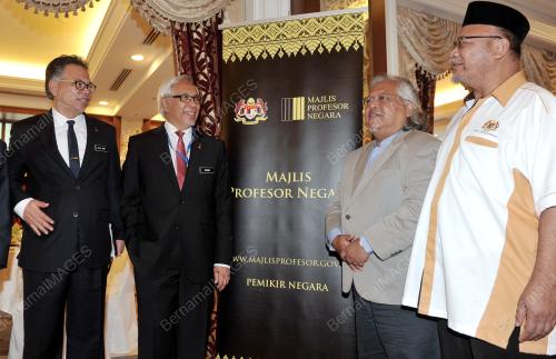 KL17_11102013_FORUM