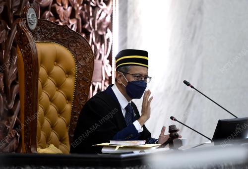 DATUK AZHAR AZIZAN HARUN