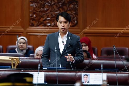 ADAM ADLI ABDUL HALIM