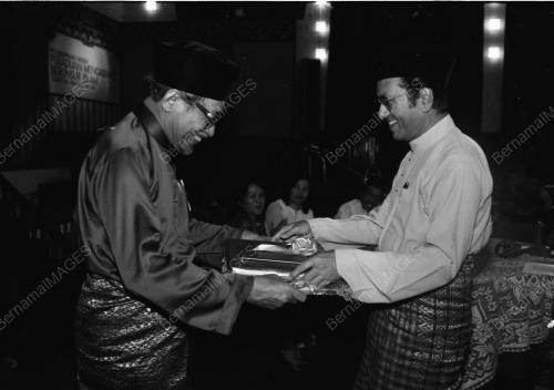 PERADUAN