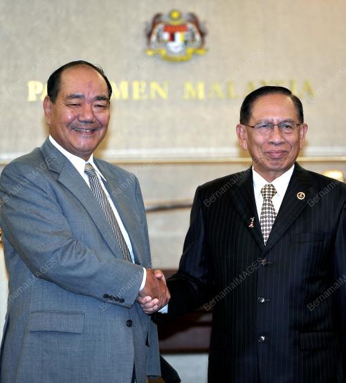 KL17_12032012_PARLIMEN