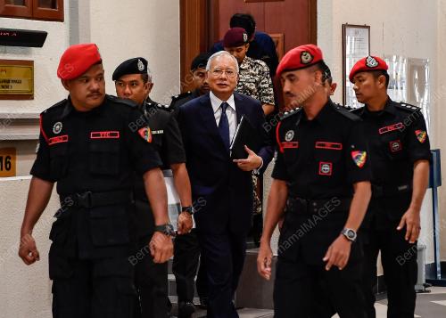 DATUK SERI NAJIB TUN RAZAK