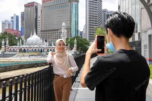 TINJAUAN SEKITAR KUALA LUMPUR