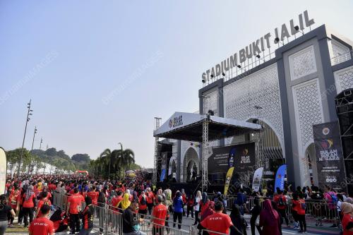 KL17_12102019_BULAN_SUKAN_BN201910113997