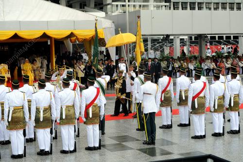 KL17_1212116_AGONG_12122016