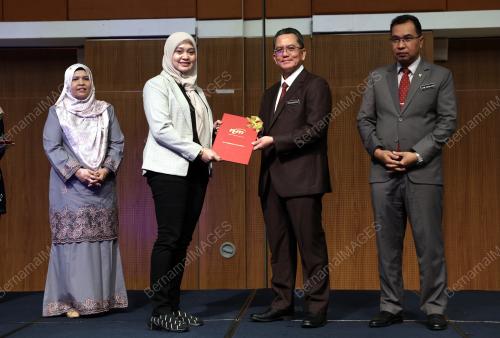 DATUK SERI MOHAMMAD MENTEK