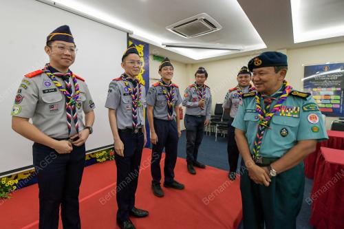 DATUK DR MOHD ZIN BIDIN