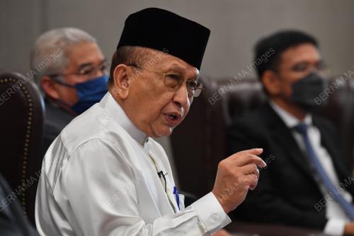 TAN SRI DR RAIS YATIM