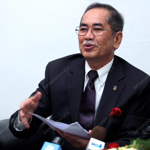 WAN JUNAIDI