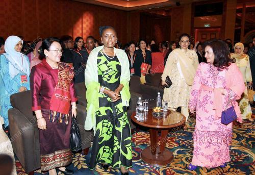 ROSMAH MANSOR