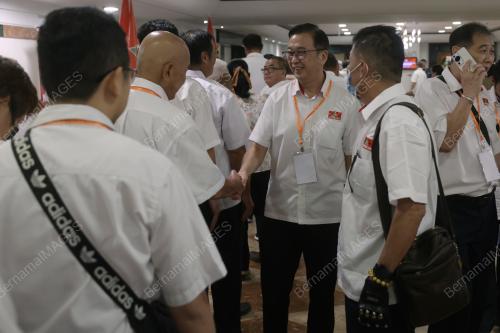 DATUK DR DOMINIC LAU HOE CHAI