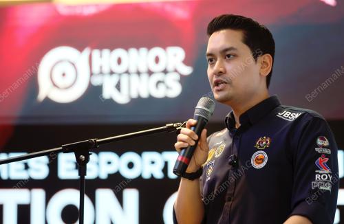 DR MOHAMMED TAUFIQ JOHARI