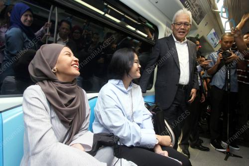 KL17_16082017_JOM_NAIK_MRT