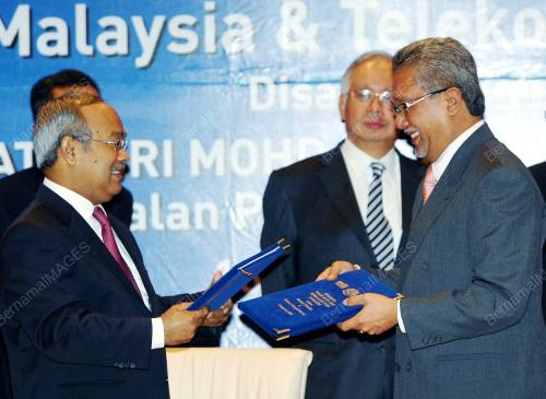 MOHD NAJIB TUN ABDUL RAZAK