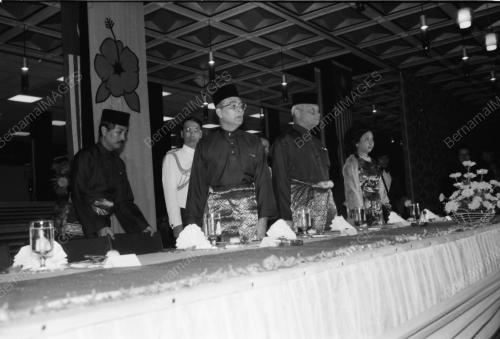 MAJLIS MAKAN MALAM