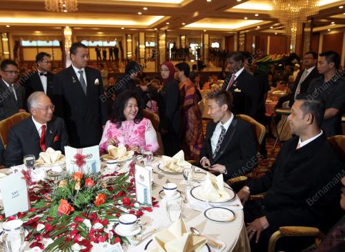 MOHD NAJIB TUN ABDUL RAZAK