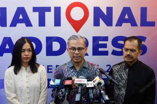 DATUK FAHMI FADZIL