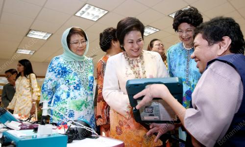 ROSMAH MANSOR