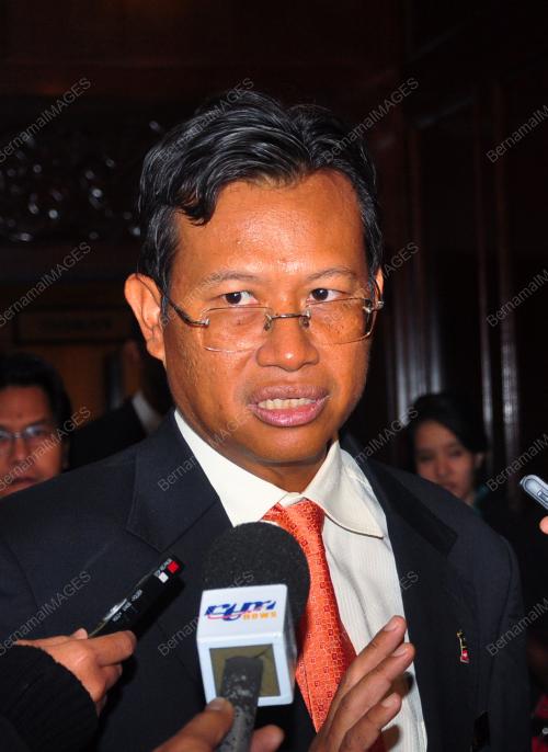 SHABERY CHEEK