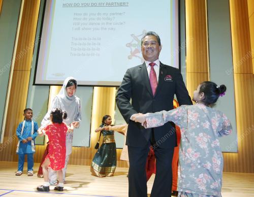 TAN SRI MUHYIDDIN MOHD YASSIN