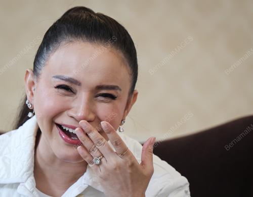 DATUK SERI ROSSA