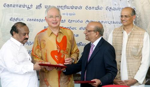 KL17_20012011_NAJIB_THAIPUSAM