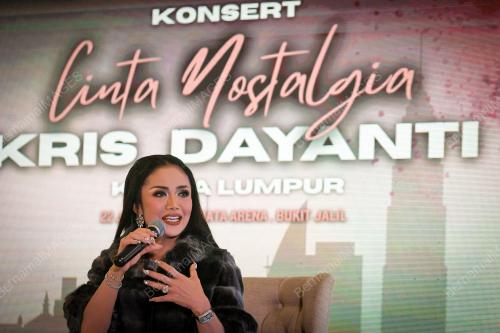 KRISDAYANTI
