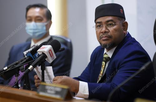 DATUK DR MOHD KHAIRUDDIN AMAN RAZALI