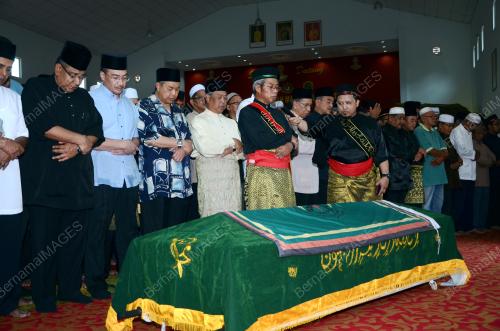 KL17_20062015_MENINGGAL
