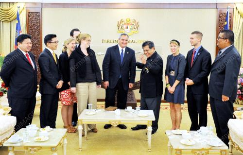 TAN SRI PANDIKAR AMIN MULIA