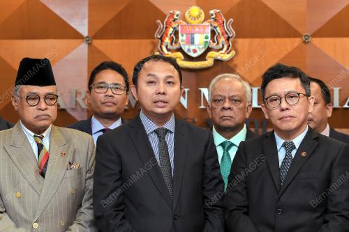 KL17_20122018_PARLIMEN_BN201812196689