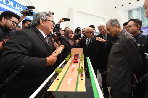TUN DR MAHATHIR MOHAMAD