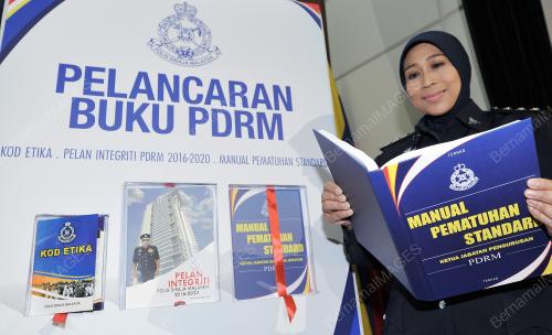KL17_21062016_POLIS