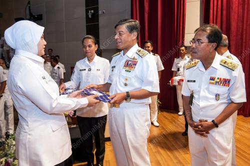 KL17_21062017_TLDM_BN201706217672
