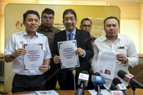 DATUK ZAHIDI ZAINUL ABIDIN