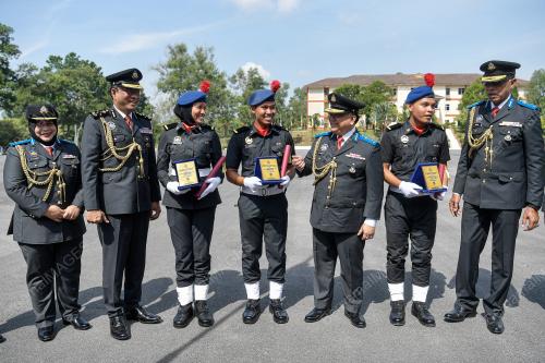 DATUK SERI ALEXANDER NANTA LINGGI