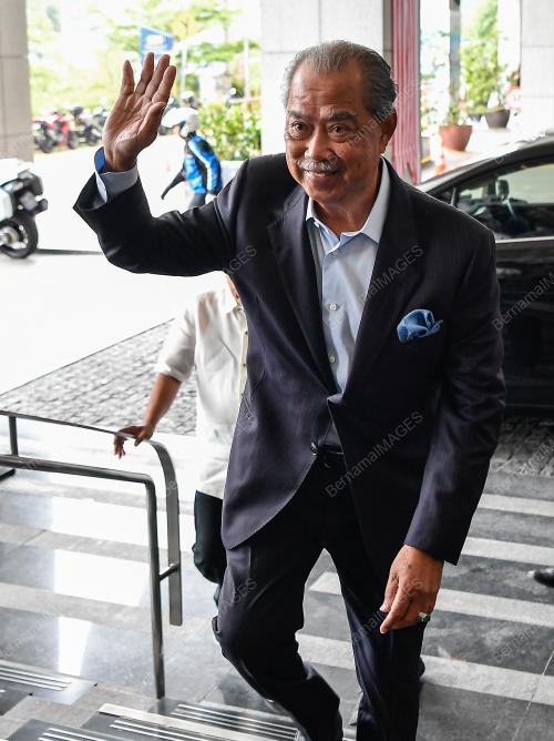 TAN SRI MUHYIDDIN YASSIN