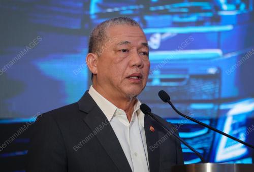 DATUK SERI FADILLAH YUSOF