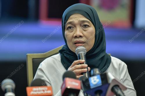 TAKLIMAT DAN SIDANG MEDIA PLUS SEMPENA TAHUN BARU CINA