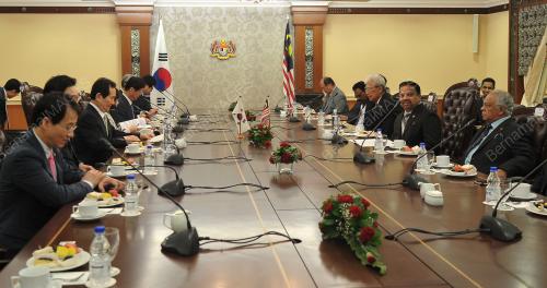 KL17_22032017_PARLIMEN