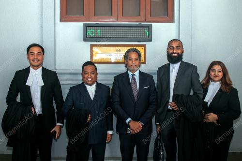 KHAIRY JAMALUDDIN
