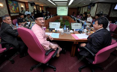 KL17_22112013_HISHAMMUDDIN