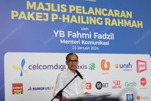 FAHMI FADZIL