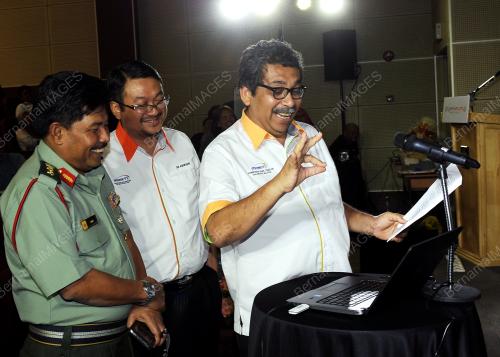 KL17_23022015_MOSTI1