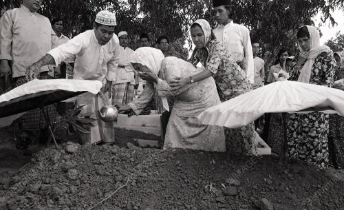 DATUK EMBONG YAHYA