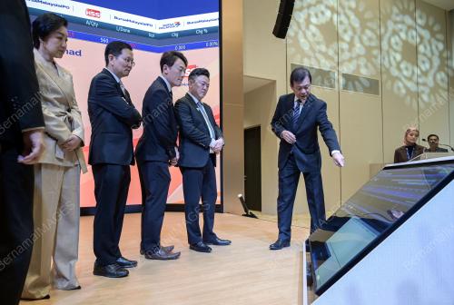 HSS HOLDINGS BHD LISTING CEREMONY