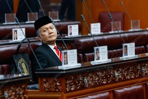 SENATOR DATUK AHMAD IBRAHIM