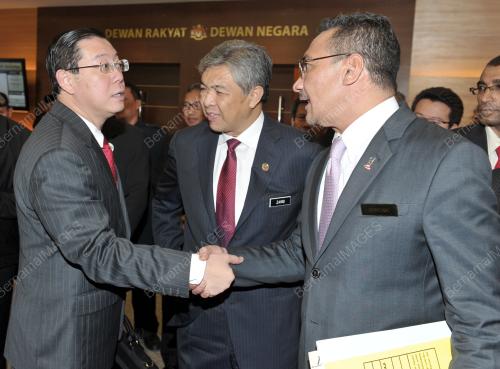 KL17_23092013_PARLIMEN