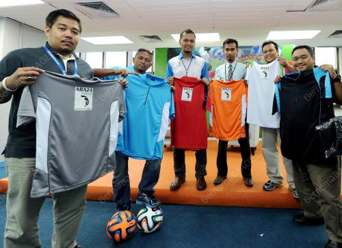 KL17_23102014_JERSI_BOLA