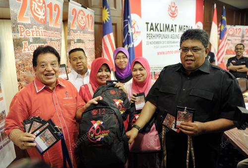 KL17_23112012_UMNO2